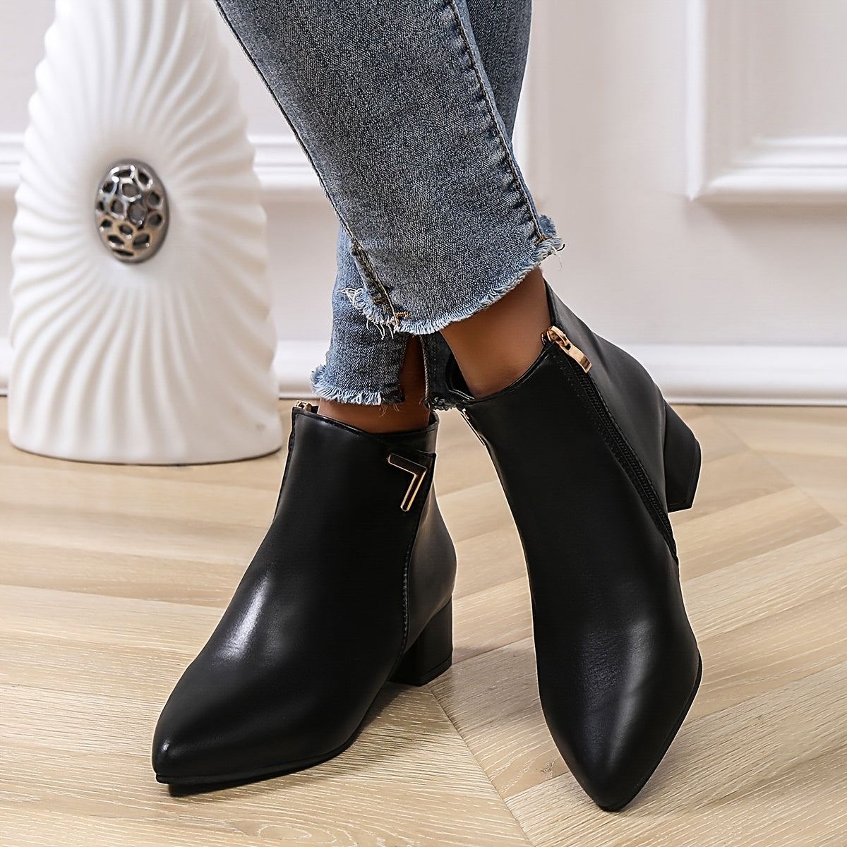 Fiona | Women’s Trendy Pointed Toe Block Heel Boots